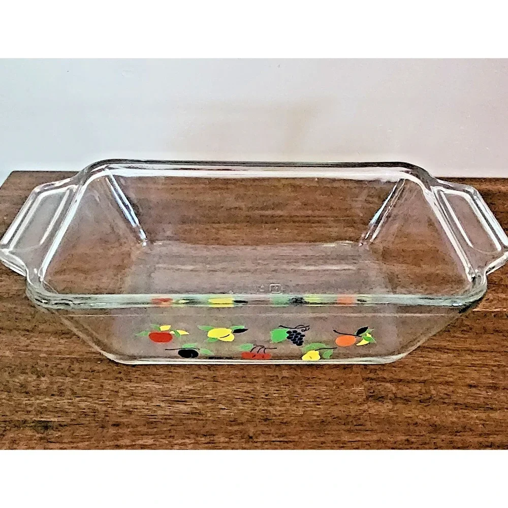 1990 Ovenware Anchor Glass Loaf Pan with Handles & Fruit Motif 1.5 qt.